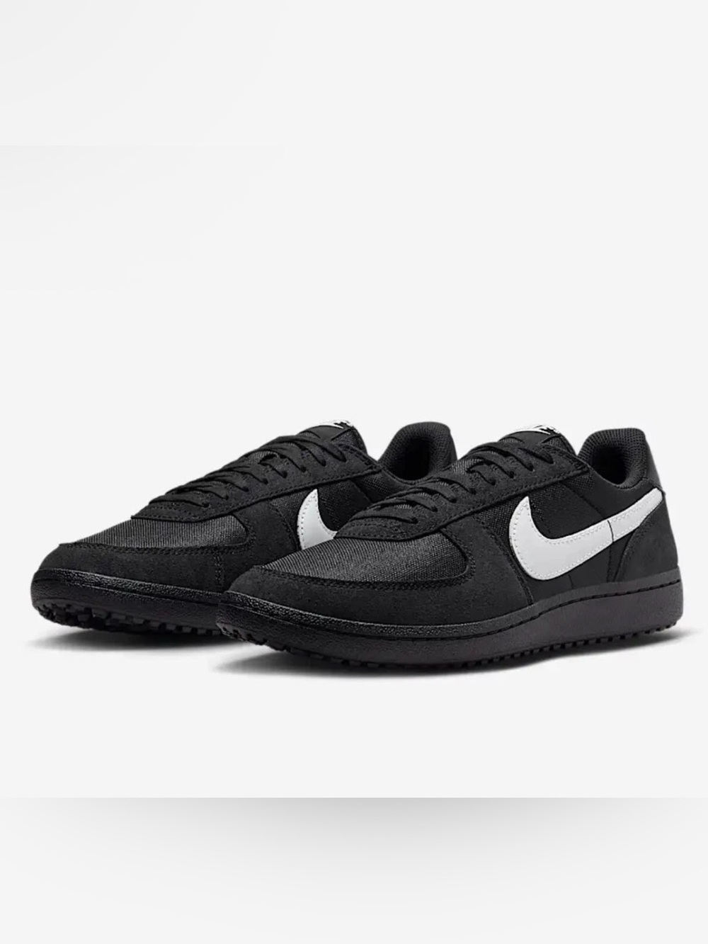 NIB Nike Field General size unisex 5Y 6.5W